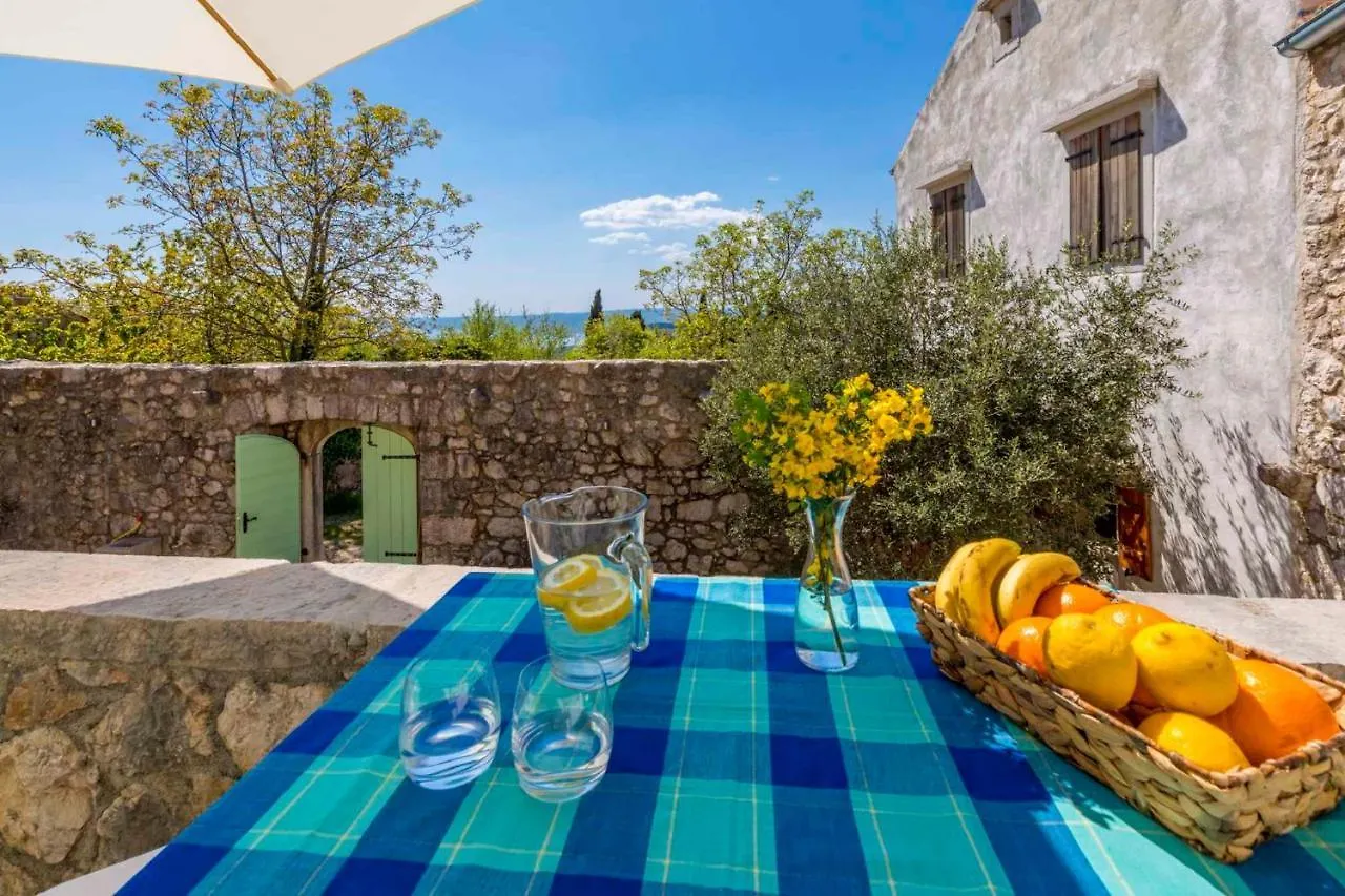 Holiday Home In Grizane 39454 Croatia