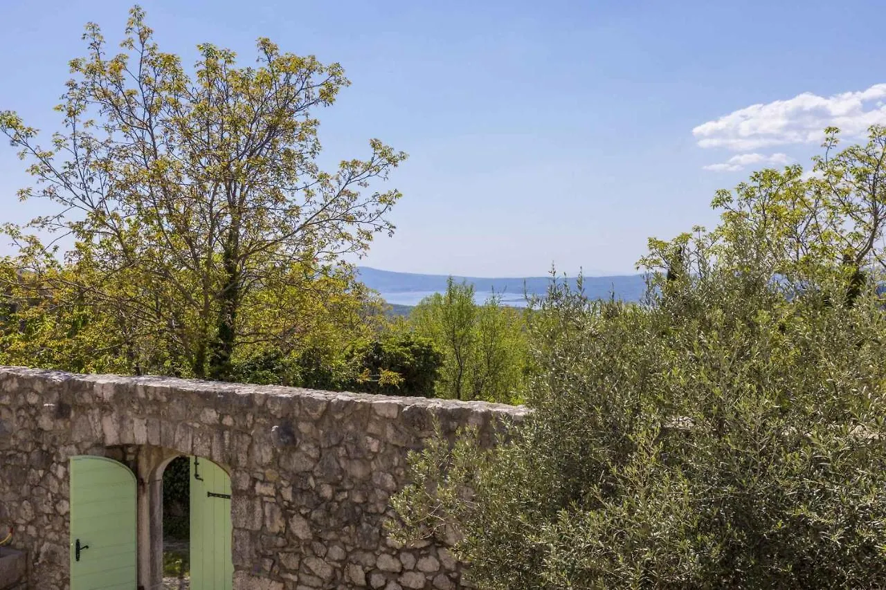 Holiday Home In Grizane 39454  Grizane-Belgrad